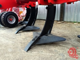 Рабочий орган с плоскорежущими крыльями